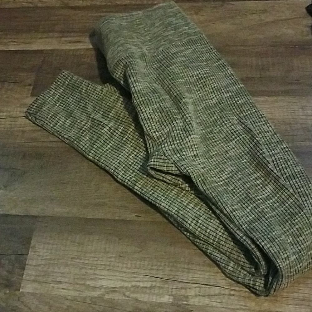 Green and White sweater leggings